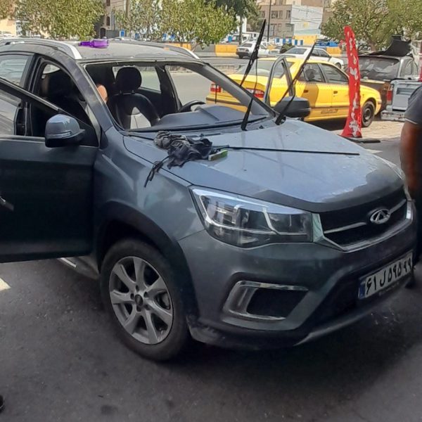 شیشه جلو ام وی ام X33