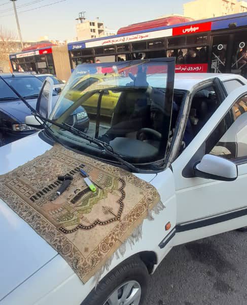 شیشه جلو پژو 405