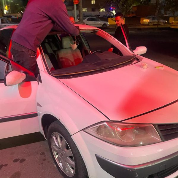 شیشه جلو رنو مگان