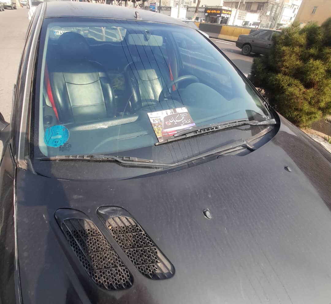 WhatsApp-Image-2025-01-29-at-13.53.02_4bec5134.jpg شیشه جلو پژو 206 - تصویر 1