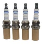 شمع خودرو بوش مدل FLR8LDCU+ (+9) - دو پلاتین - پایه کوتاه - بسته 4 عددی